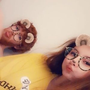 Meet your Posher, Alayna